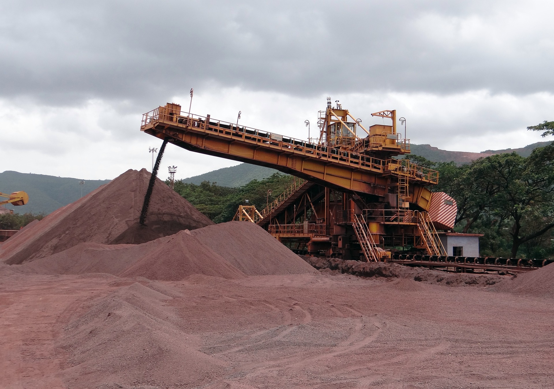 mining-856022_1920